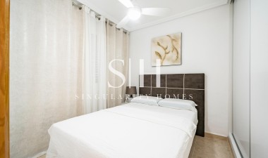 Återförsäljning - Hus - Torrevieja - Playa De Los Naufragos