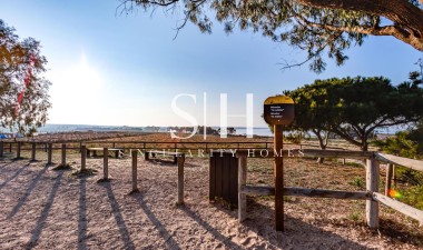 Wiederverkauf - Villa - Ciudad Quesada - Pueblo Bravo