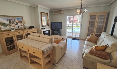 Resale - Villa - Orihuela Costa - Cabo Roig