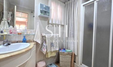 Wiederverkauf - Villa - Torrevieja - Los Balcones - Los Altos del Edén