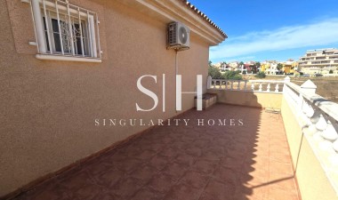 Wiederverkauf - Villa - Torrevieja - Los Balcones - Los Altos del Edén