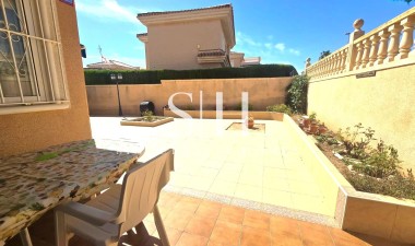 Wiederverkauf - Villa - Torrevieja - Los Balcones - Los Altos del Edén