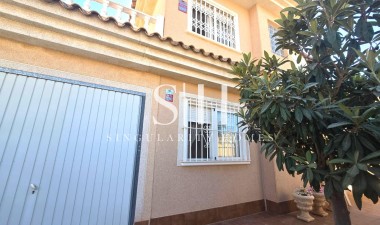 Wiederverkauf - Villa - Torrevieja - Los Balcones - Los Altos del Edén