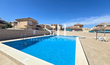 Wiederverkauf - Villa - Torrevieja - Los Balcones - Los Altos del Edén