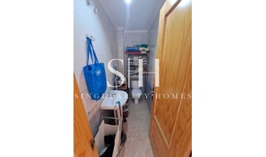 Resale - Apartment / flat - Playa del Cura - Costa Blanca
