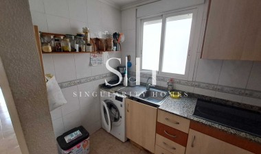 Resale - Apartment / flat - Playa del Cura - Costa Blanca