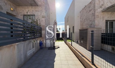 Återförsäljning - Hus - Torrevieja - aguas nuevas