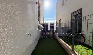 Återförsäljning - Hus - Torrevieja - aguas nuevas