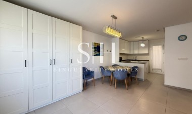 Återförsäljning - Hus - Torrevieja - aguas nuevas