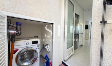 Återförsäljning - Hus - Torrevieja - aguas nuevas
