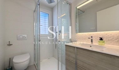 Återförsäljning - Hus - Torrevieja - aguas nuevas