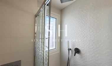 Återförsäljning - Hus - Torrevieja - aguas nuevas