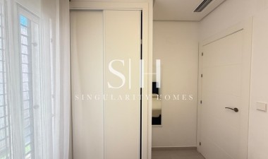 Återförsäljning - Hus - Torrevieja - aguas nuevas