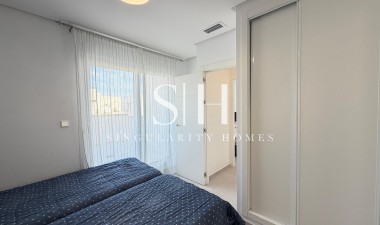 Återförsäljning - Hus - Torrevieja - aguas nuevas