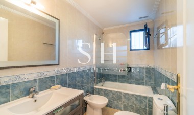 Wiederverkauf - Wohnung - Orihuela Costa - Altos de Campoamor