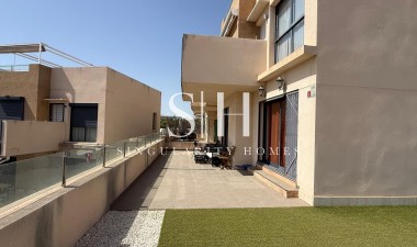 Odsprzedaż - Bungalow - Orihuela Costa - La Zenia