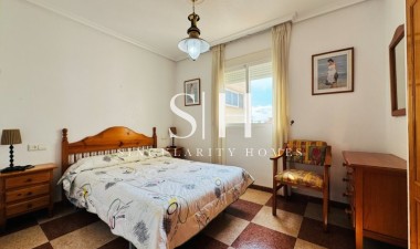 Wiederverkauf - Wohnung - La Mata - Costa Blanca