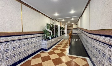 Wiederverkauf - Wohnung - La Mata - Costa Blanca