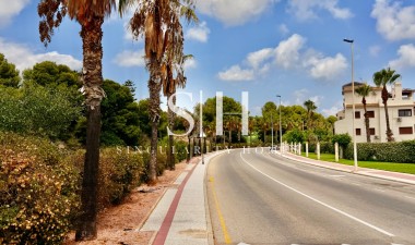 Wiederverkauf - Wohnung - Orihuela Costa - Las Ramblas