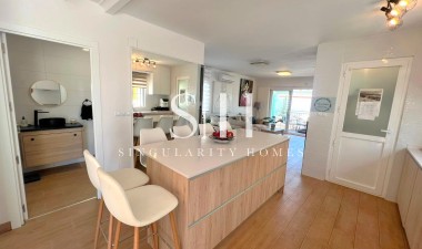 Återförsäljning - Villa - Orihuela Costa - Villamartín