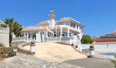 Återförsäljning - Villa - San Miguel de Salinas - BLUE LAGOON