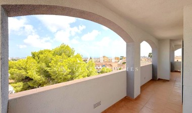 Återförsäljning - Villa - San Miguel de Salinas - BLUE LAGOON