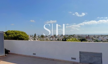 Återförsäljning - Villa - San Miguel de Salinas - BLUE LAGOON