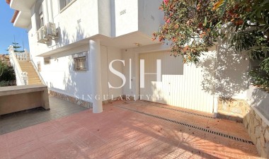 Återförsäljning - Villa - San Miguel de Salinas - BLUE LAGOON