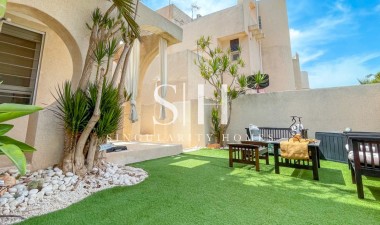 Återförsäljning - Hus - Torrevieja - La Siesta - El Salado -  Torreta