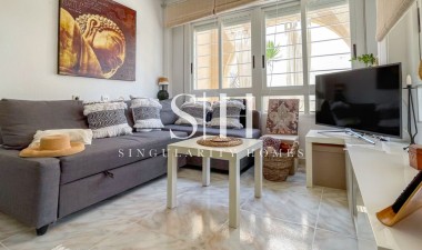 Återförsäljning - Hus - Torrevieja - La Siesta - El Salado -  Torreta