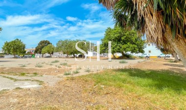Återförsäljning - Hus - Torrevieja - La Siesta - El Salado -  Torreta