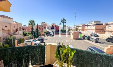 Odsprzedaż - Bungalow - Orihuela Costa - Costa Blanca