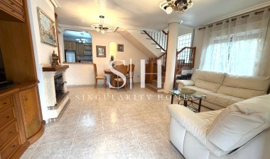 Odsprzedaż - Villa - Orihuela Costa - Costa Blanca