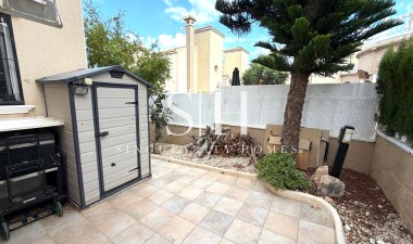 Odsprzedaż - Villa - Orihuela Costa - Costa Blanca
