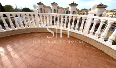 Odsprzedaż - Villa - Orihuela Costa - Costa Blanca