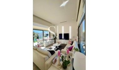 Odsprzedaż - Villa - Benijofar - Costa Blanca