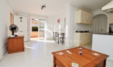 Wiederverkauf - Wohnung - Orihuela Costa - PAU 8