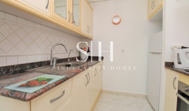 Wiederverkauf - Wohnung - Orihuela Costa - PAU 8