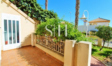 Wiederverkauf - Wohnung - Orihuela Costa - PAU 8