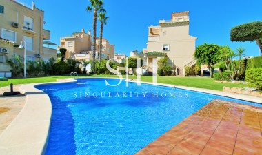 Wiederverkauf - Wohnung - Orihuela Costa - PAU 8