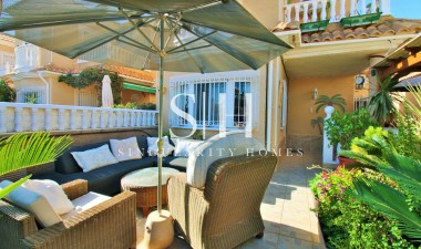 Resale - Villa - Orihuela Costa - Playa Flamenca
