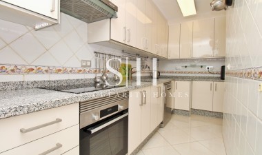 Resale - Villa - Orihuela Costa - Playa Flamenca