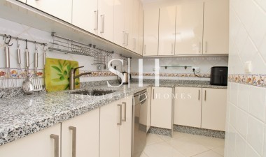 Resale - Villa - Orihuela Costa - Playa Flamenca