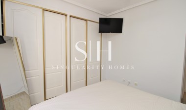 Återförsäljning - Lägenhet / lägenhet - Orihuela Costa - Los Dolses