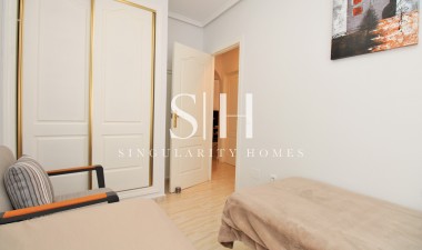Återförsäljning - Lägenhet / lägenhet - Orihuela Costa - Los Dolses