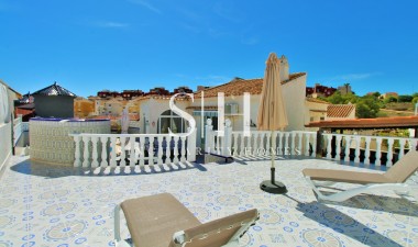 Återförsäljning - Villa - Orihuela Costa - Villamartin