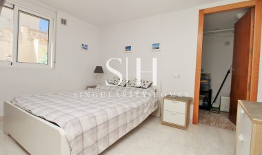 Återförsäljning - Villa - Orihuela Costa - Villamartin