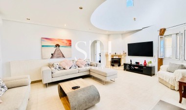 Resale - Villa - Ciudad Quesada