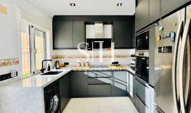 Resale - Villa - Ciudad Quesada