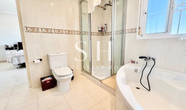 Resale - Villa - Ciudad Quesada